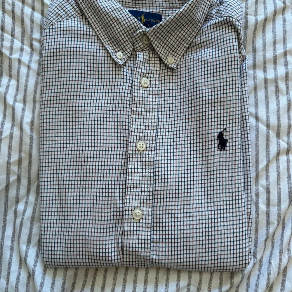 Ralph Lauren button down shirt medium (10-12)
